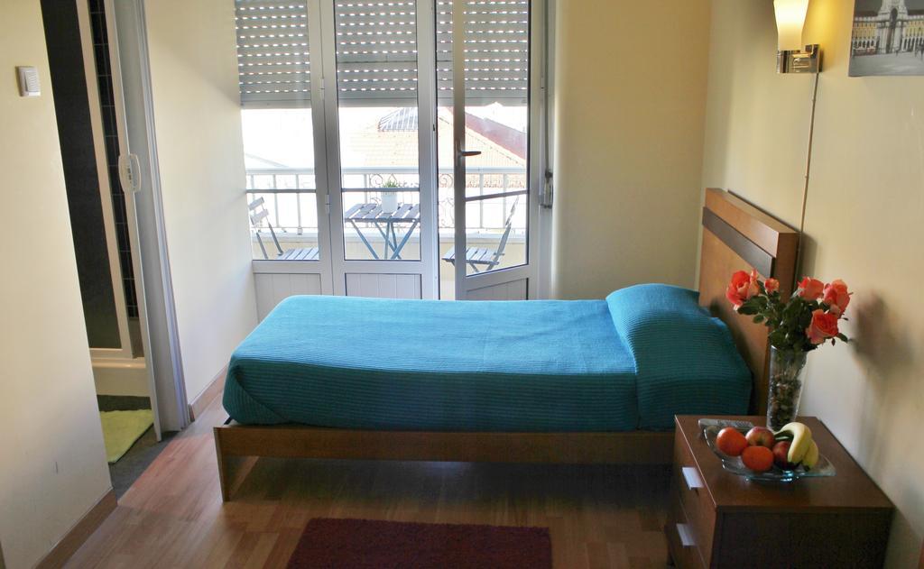 Residencial Duque De Saldanha Hotel Lisboa Стая снимка