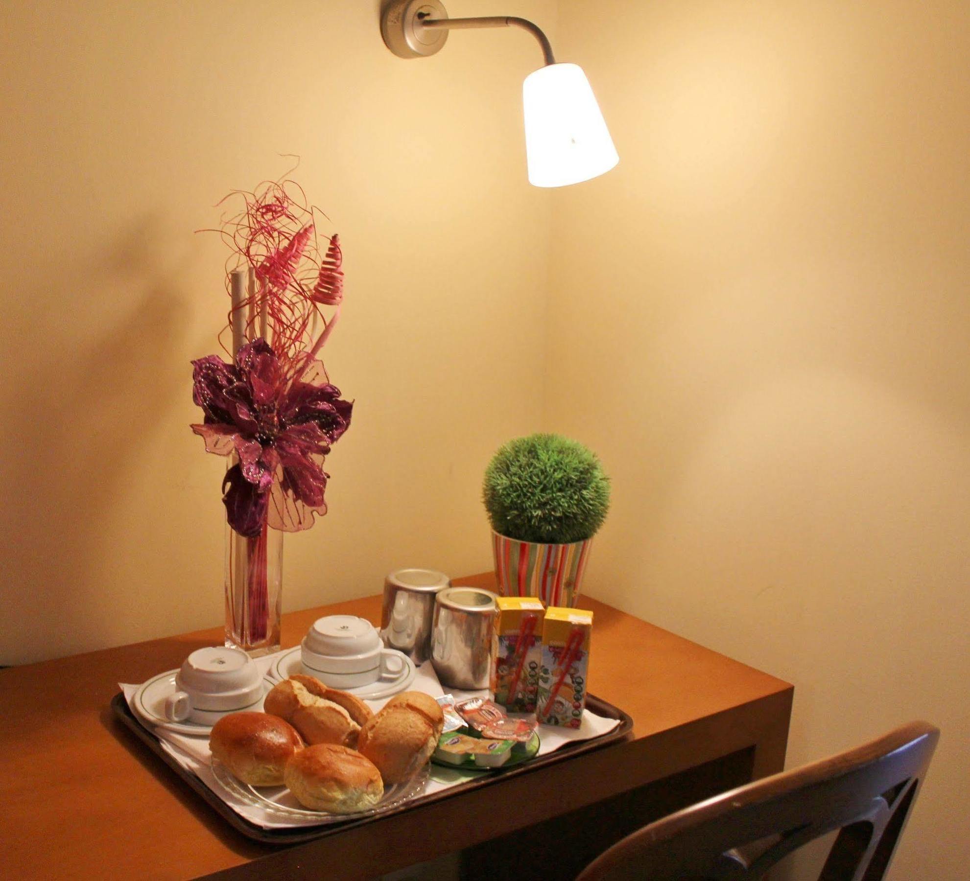 Residencial Duque De Saldanha Hotel Lisboa Екстериор снимка